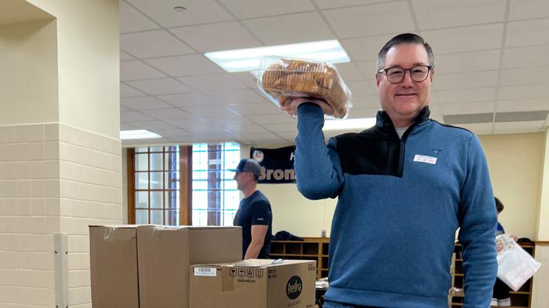 Swanson Russell at the Lincoln, NE Food Bank