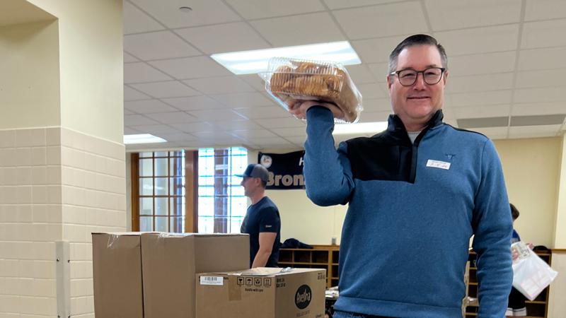 Swanson Russell at the Lincoln, NE Food Bank