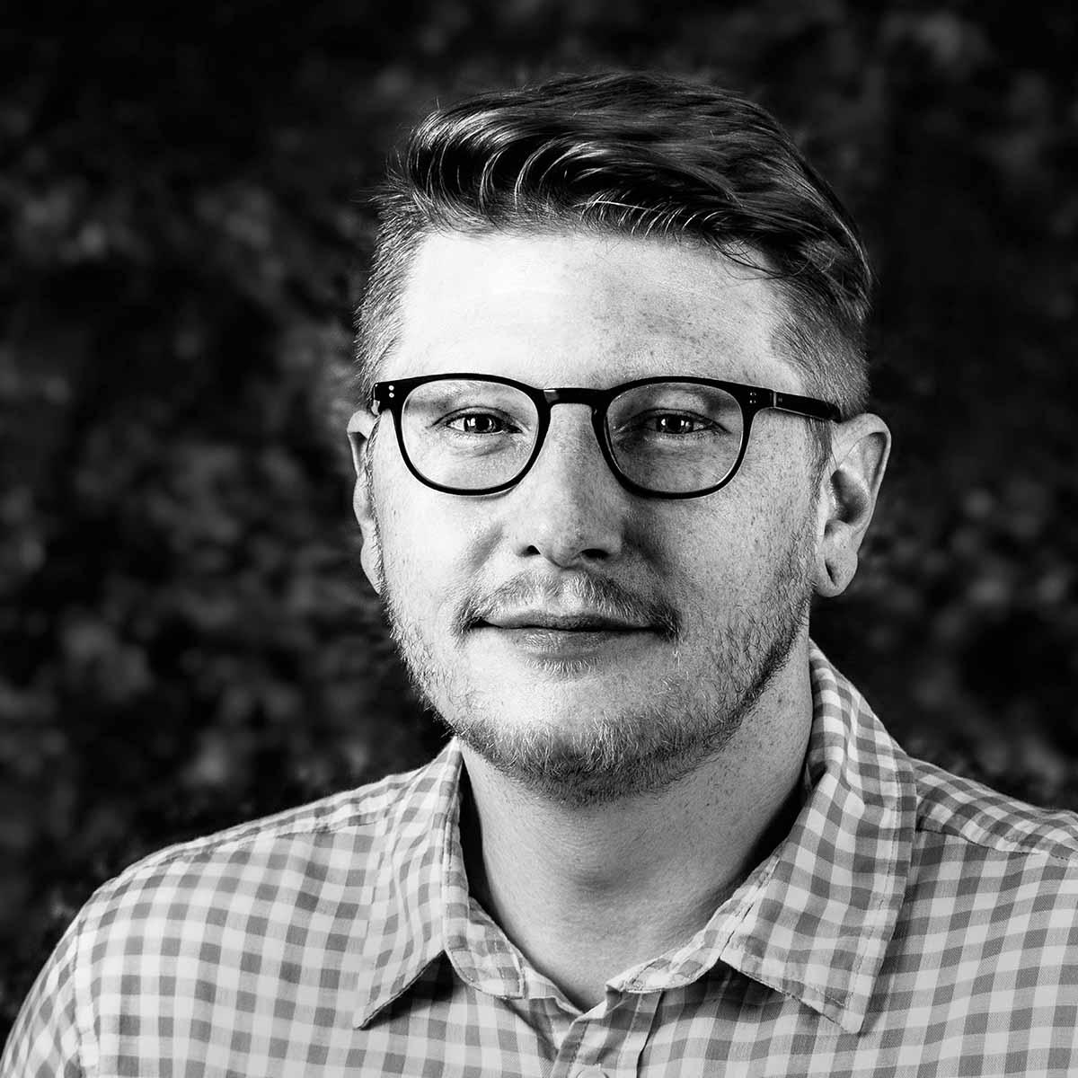 Ian Ohlman Headshot