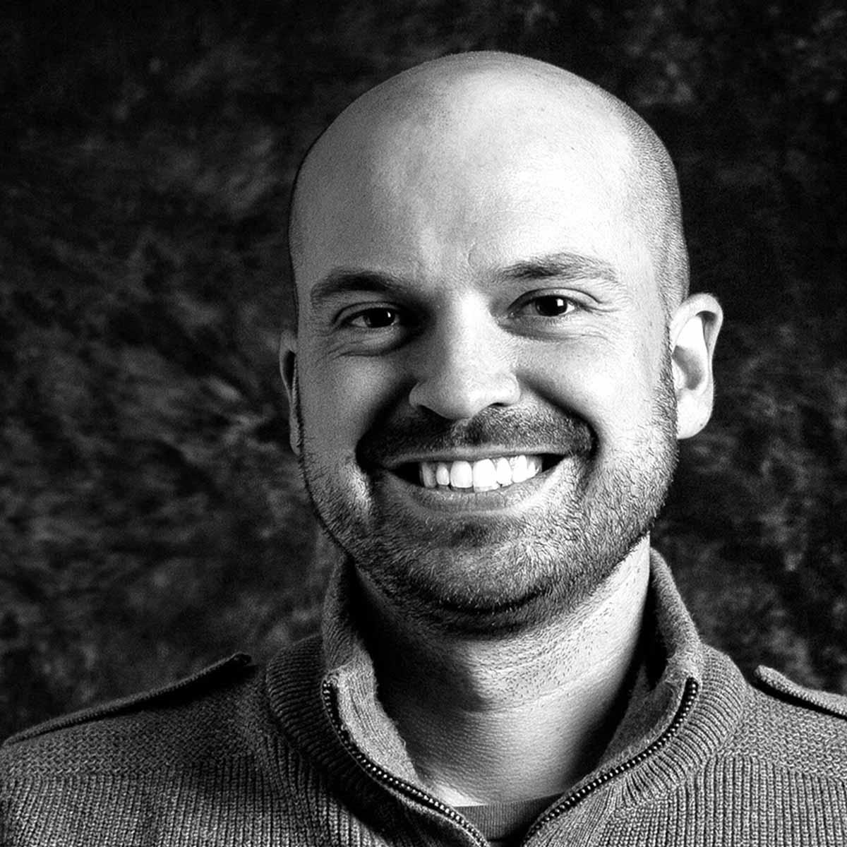 Jon Lundeen Headshot