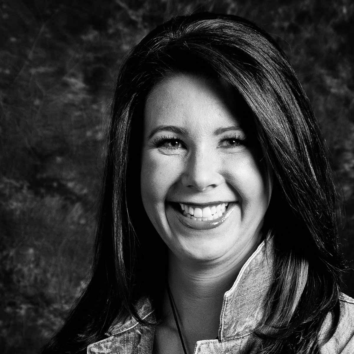 Liz Dorland Headshot